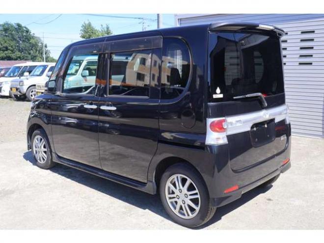 タントカスタム X 4WD　3.6万キロ・ナビ・TV・スマートキー 660
