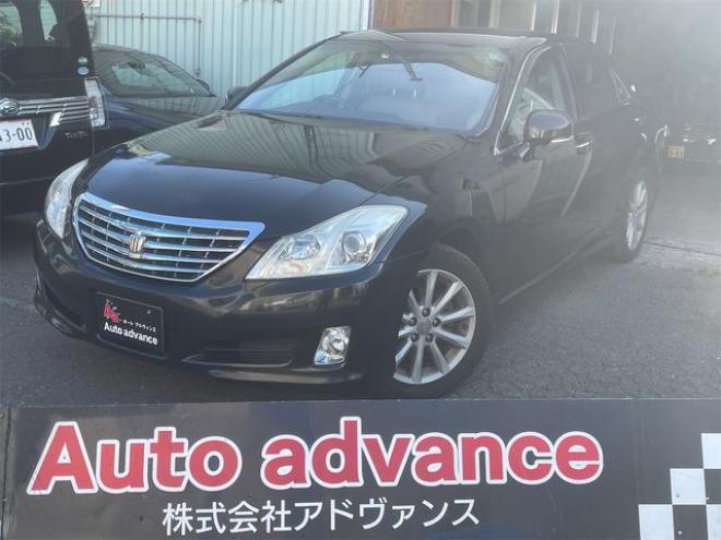 クラウンロイヤルサルーンｉ－Ｆｏｕｒ ４ＷＤ オートクルーズコントロール アルミホイール ＨＩＤ ＡＴ スマートキー 電動格納ミラー 盗難防止システム パワーシート 衝突安全ボディ ＡＢＳ ＥＳＣ エアコン パワーステアリング（北海道） 4WD 2500 4Dr