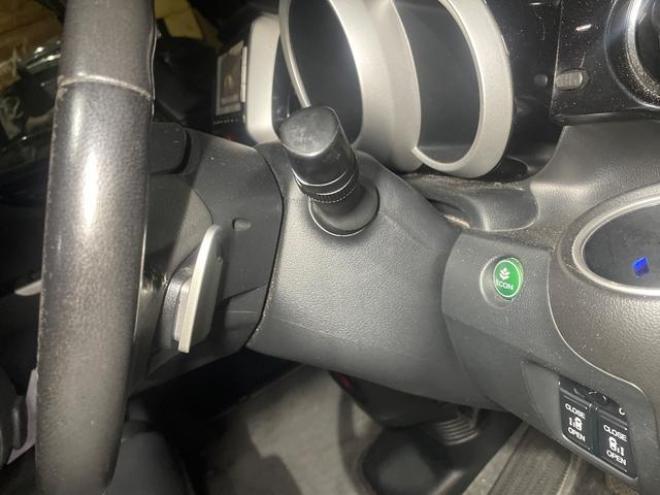 N-BOXカスタム Ｇ・ターボＬパッケージ ＦＦ車 前輪駆動 後期モデル ３か月３０００ＫＭ保証 両側電動スライドドア ターボ オートライト ＨＩＤ スマートキー アイドリングストップ ベンチシート ＣＶＴ 盗難防止システム ＡＢＳ ＥＳＣ（北海道） 2WD 660 5Dr
