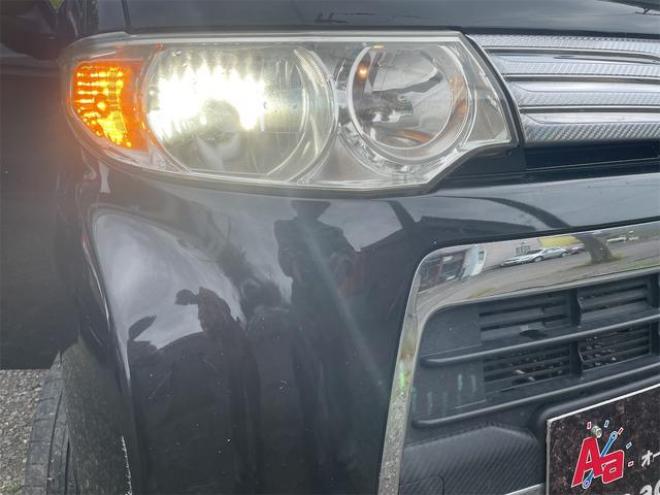 タントカスタムＬ ４ＷＤ 電動スライドドア ナビ ＴＶ ＨＩＤ スマートキー アイドリングストップ ベンチシート ＣＶＴ 盗難防止システム ＡＢＳ ＣＤ アルミホイール 衝突安全ボディ エアコン パワーステアリング（北海道） 4WD 660 5Dr