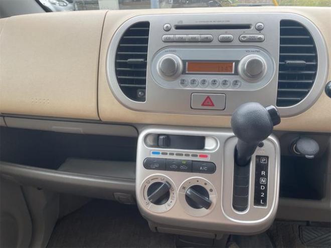 モコＳ ＦＯＵＲ ４ＷＤ キーレスエントリー シートヒーター ベンチシート ＡＴ 盗難防止システム ＡＢＳ ＣＤ 衝突安全ボディ エアコン（北海道） 4WD 660 5Dr