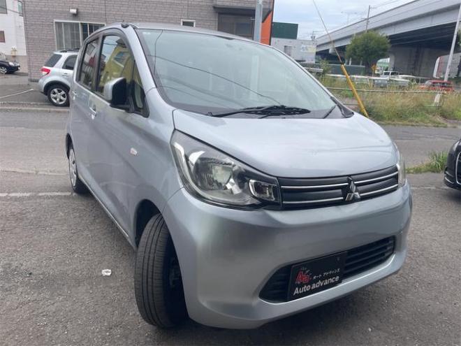 eKワゴンＭ ４ＷＤ車 助手席エアバック 寒冷地仕様車 キーレスキー アイドリングストップ車 衝突安全ボディ ベンチシート ＡＢＳ ＡＣ 運転席エアバッグ パワーウィンドウ パワステ（北海道） 4WD 660 5Dr
