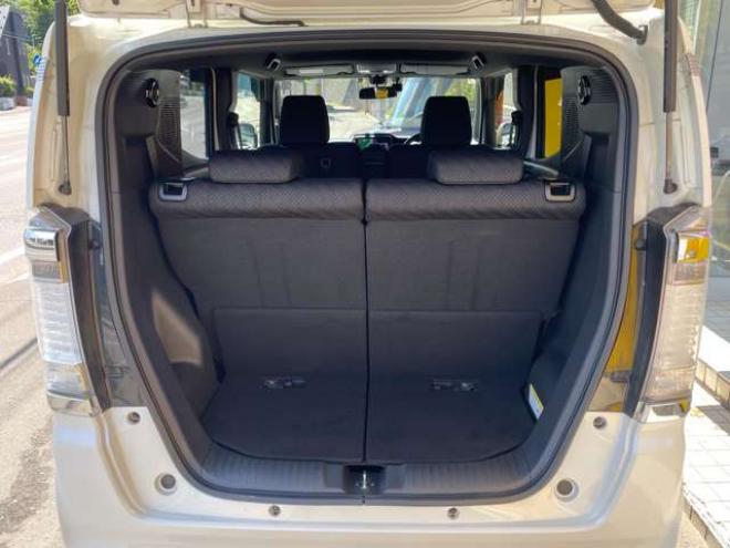 N-BOXスラッシュ X ターボパッケージ 4WD　1年保証/Bluetooth/純正8インチナビ・フルセグTV/バックカメラ/ステアリングヒーター/置くタイプ充電/ETC/エンスタ/前後ドラレコ/LEDフォグ/HIDライト/シートヒータ/キー2本/車検R10年3月/法定整備/修復歴無/禁煙車 660