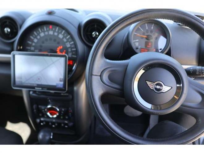 ミニクロスオーバー クーパー D オール4 4WD　検二年　バックカメラ　自社　ローンカノウ 正規輸入車 2000