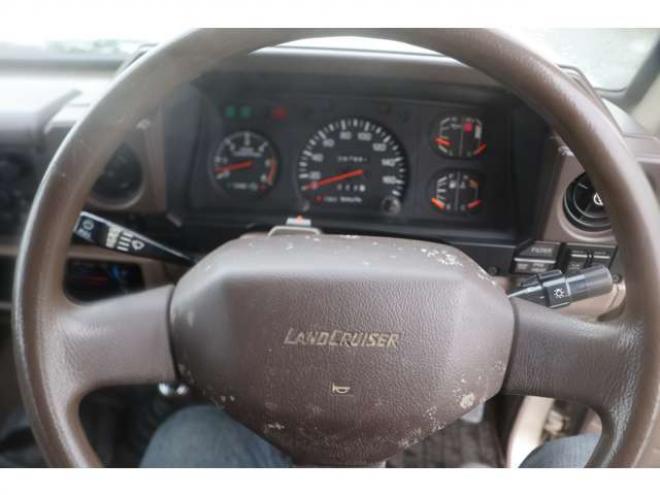 ランドクルーザープラド 2.4 LX ディーゼルターボ 4WD　検二年　ディーゼルターボ　MT 2400