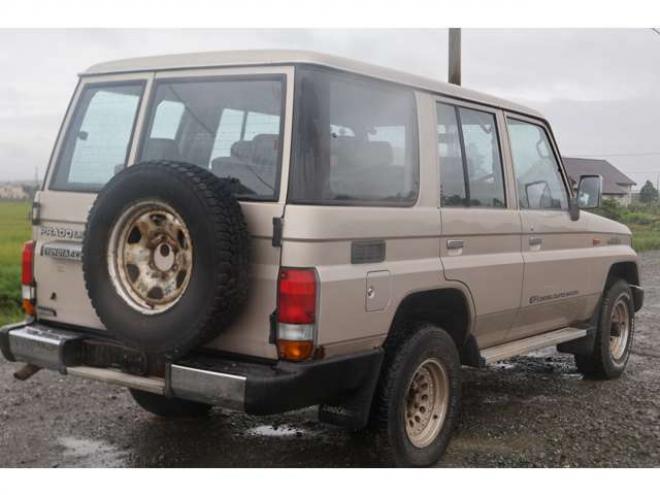 ランドクルーザープラド 2.4 LX ディーゼルターボ 4WD　検二年　ディーゼルターボ　MT 2400