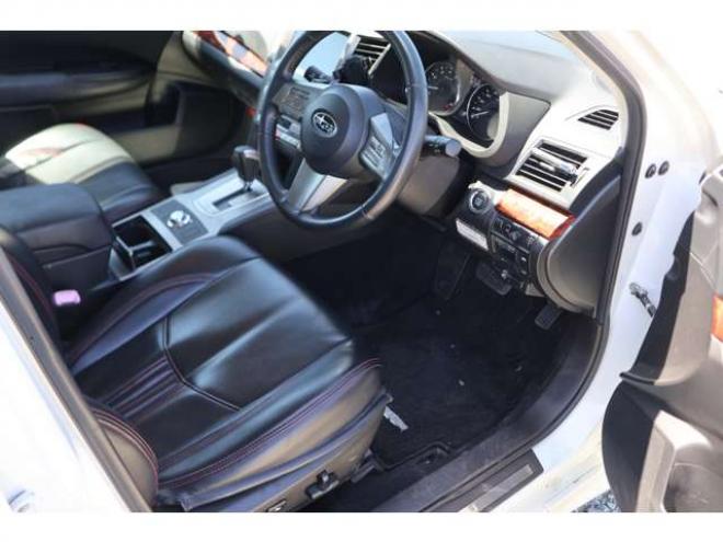 レガシィB4 2.5 GT アイサイト 4WD　検二年　ターボ　アイサイト　HDDナビ　自社　ローンカノウ 2500
