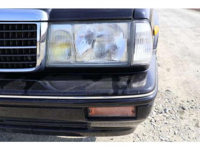 グロリアセダン 2.0 V20Eクラシック　検二年 2WD 2000