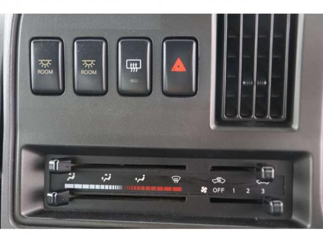 シビリアンバス　検一年 2WD 3000