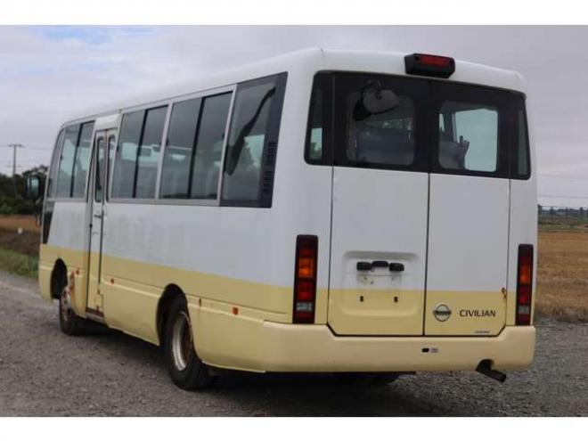 シビリアンバス　検一年 2WD 3000