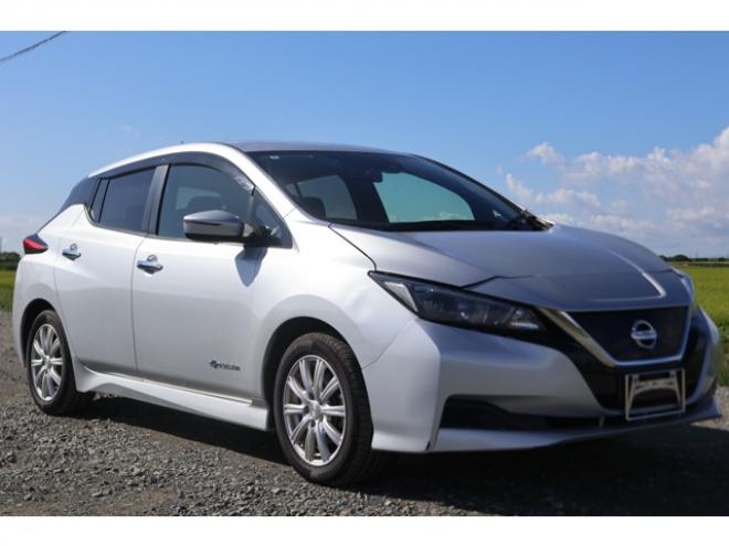 リーフS　検二年　バックカメラ　シートヒーター　ETC　ドラレコ　TV 2WD 不明