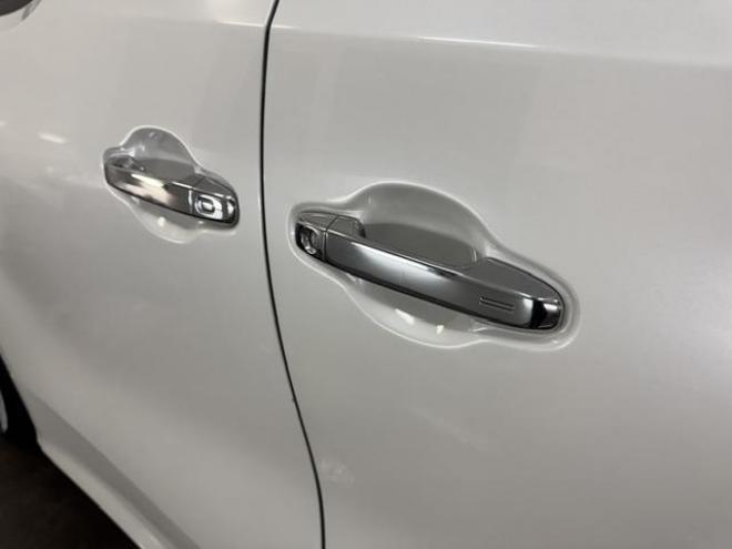 アルファード２．５Ｓ　Ｃパッケージ　本州仕入　寒冷地仕様　禁煙車　デジタルインナーミラー　純正リアフリップダウンモニター　トライブフォース２０インチＡＷ　トヨタセーフティセンス　レーダークルーズ　ブラインドスポット　車線逸脱警報　ＥＴＣ 4WD 2500 5Dr