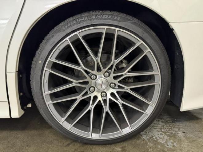 アルファード２．５Ｓ　Ｃパッケージ　本州仕入　寒冷地仕様　禁煙車　デジタルインナーミラー　純正リアフリップダウンモニター　トライブフォース２０インチＡＷ　トヨタセーフティセンス　レーダークルーズ　ブラインドスポット　車線逸脱警報　ＥＴＣ 4WD 2500 5Dr