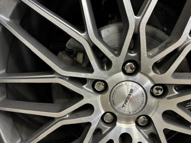 アルファード２．５Ｓ　Ｃパッケージ　本州仕入　寒冷地仕様　禁煙車　デジタルインナーミラー　純正リアフリップダウンモニター　トライブフォース２０インチＡＷ　トヨタセーフティセンス　レーダークルーズ　ブラインドスポット　車線逸脱警報　ＥＴＣ 4WD 2500 5Dr