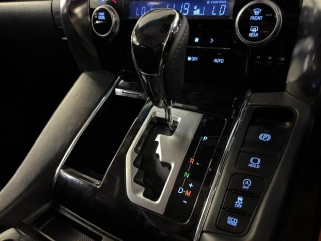 アルファード２．５Ｓ　Ｃパッケージ　本州仕入　寒冷地仕様　禁煙車　デジタルインナーミラー　純正リアフリップダウンモニター　トライブフォース２０インチＡＷ　トヨタセーフティセンス　レーダークルーズ　ブラインドスポット　車線逸脱警報　ＥＴＣ 4WD 2500 5Dr