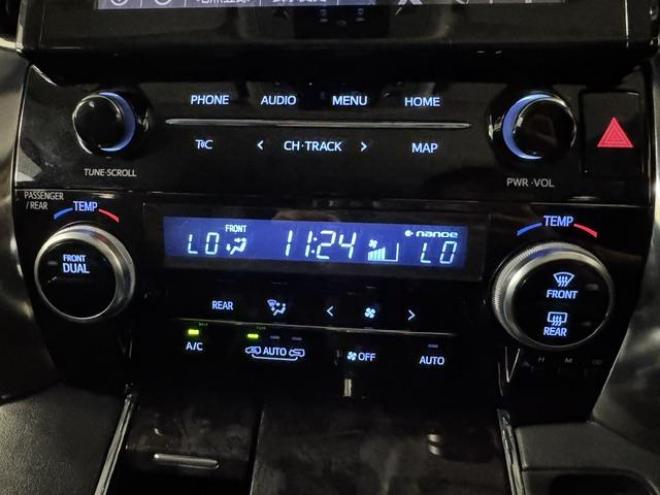 アルファード２．５Ｓ　Ｃパッケージ　本州仕入　寒冷地仕様　禁煙車　デジタルインナーミラー　純正リアフリップダウンモニター　トライブフォース２０インチＡＷ　トヨタセーフティセンス　レーダークルーズ　ブラインドスポット　車線逸脱警報　ＥＴＣ 4WD 2500 5Dr