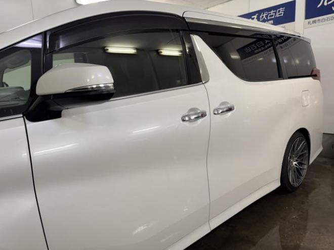 アルファード２．５Ｓ　Ｃパッケージ　本州仕入　寒冷地仕様　禁煙車　デジタルインナーミラー　純正リアフリップダウンモニター　トライブフォース２０インチＡＷ　トヨタセーフティセンス　レーダークルーズ　ブラインドスポット　車線逸脱警報　ＥＴＣ 4WD 2500 5Dr