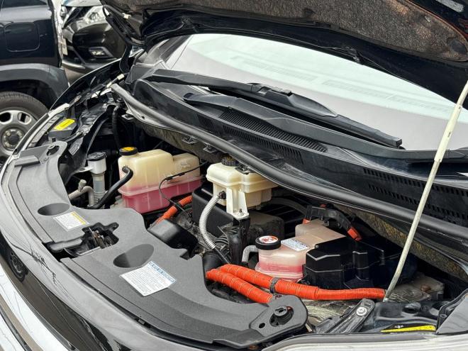 ヴェルファイアハイブリッドハイブリッド2.4ZR 4WD　ローンが不安な方＜優遇ローン＞　モデリスタ　純正8型ナビ　後席モニター　両側パワースライド 4WD 2400 5Dr
