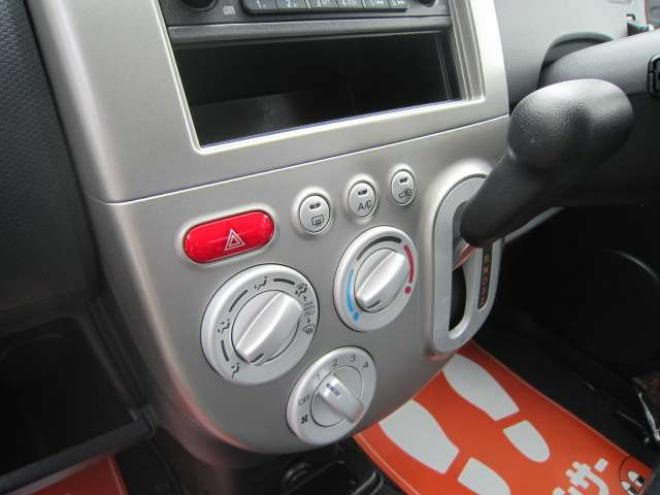 eKワゴンG　4速オートマ 1オーナー 走行17000km シートヒーター キーレス ドアバイザープライバシーガラス 社外アルミ スタッドレス+ホイールセット積込み 1年間走行無制限保証付 2WD 660