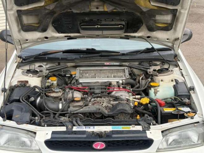 インプレッサSTI 2.0 WRX バージョンIV 4WD　4WD　ETC　ナビ　アルミホイール　MT　ABS　エアコン　パワーステアリング 2000
