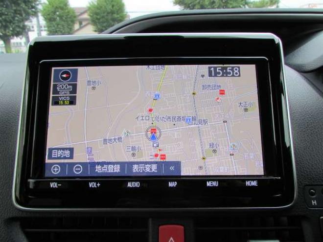 ヴォクシー2.0 ZS 煌II 4WD　純正9インチナビ/フルセグTV/バックカメラ/ビルトインETC/フリップダウンモニター/衝突軽減ブレーキ/LEDヘッドライト・フォグ/スマートキー一体式エンジンスターター/クルーズコントロール/両側パワースライドドア 2000