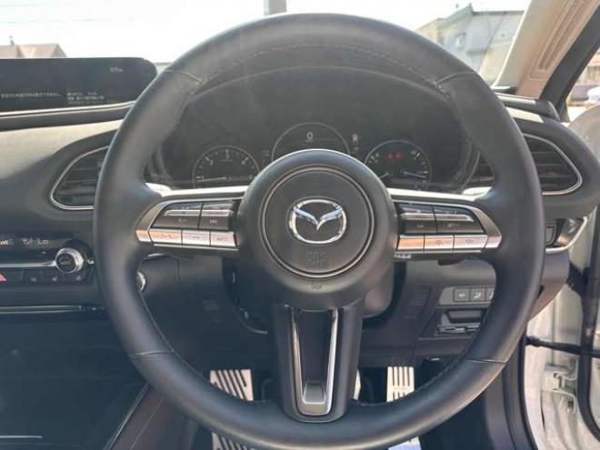 CX-301.8 XD Lパッケージ ディーゼルターボ 4WD　ディーゼルターボ 360°セーフティパッケージ CD DVD フルセグTV Bluetooth　パワーバックドア ISOFIX対応 シートメモリー アイドリングストップ MTモード　シートヒーター ステアリングスイッチ クルコン 1800