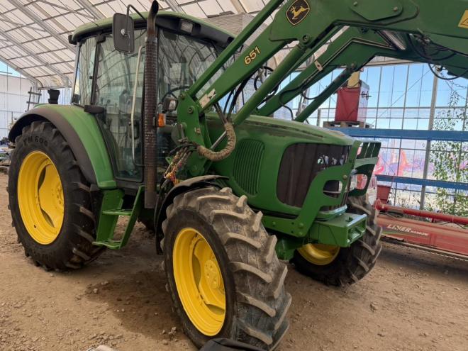 トラクタージョンディア JD6320 100馬力 フロントローダー付き