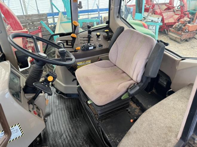 トラクタージョンディア JD6320 100馬力 フロントローダー付き