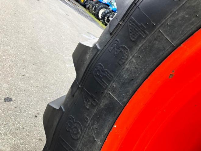 トラクタークボタ　中古　M100