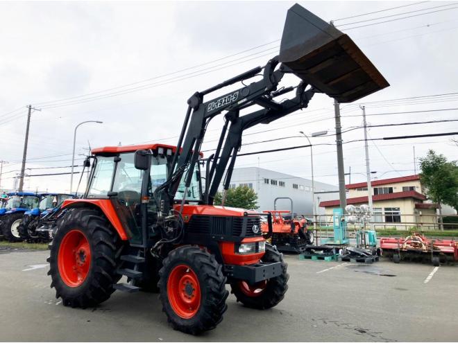 トラクタークボタ　中古　M100