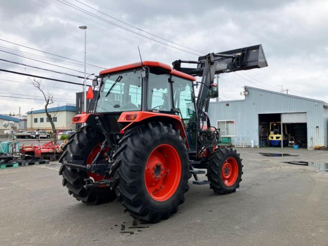 トラクタークボタ　中古　M100