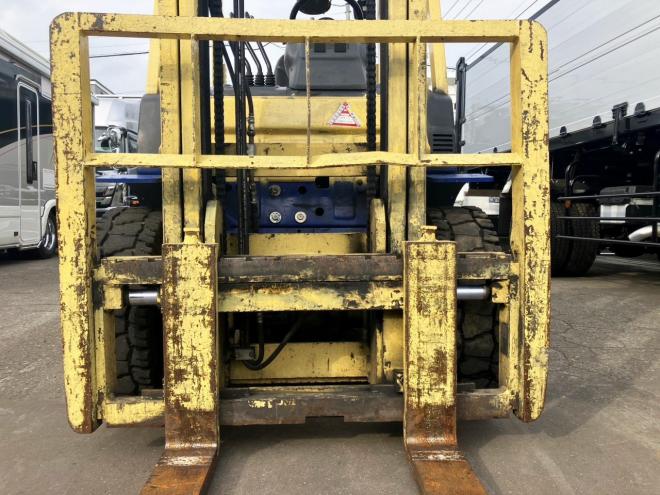 フォークリフトコマツ　中古　FD20T-17　建機