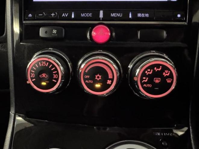 デリカＤ：５　Ｄパワーパッケージ　本州仕入　寒冷地仕様　禁煙車　ディーゼルターボ　ＢＲＵＴ１６インチＡＷ＋ＢＦグッドリッチホワイトレター　純正ナビ　地デジ　アルパインリアフリップダウンモニター　Ｂｌｕｅｔｏｏｔｈ　バックカメラ　ＥＴＣ 4WD 2200 5Dr