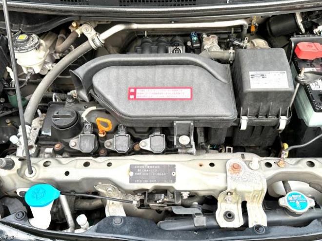 ライフG 4WD ポータブルナビ　ワンセグテレビ　内外装綺麗 4WD 660 5Dr