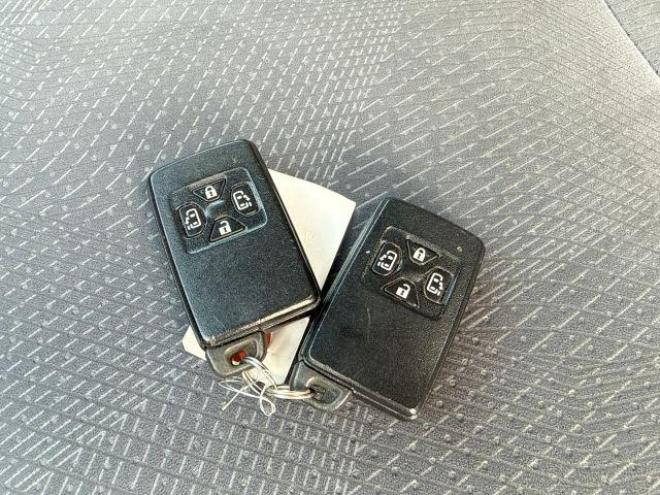 エスティマ2.4アエラス プレミアム エディション 4WD　ローンが不安な方＜優遇ローン＞　本州仕入 モデリスタエアロ　寒冷地仕様　純正8型ナビ 4WD 2400 5Dr
