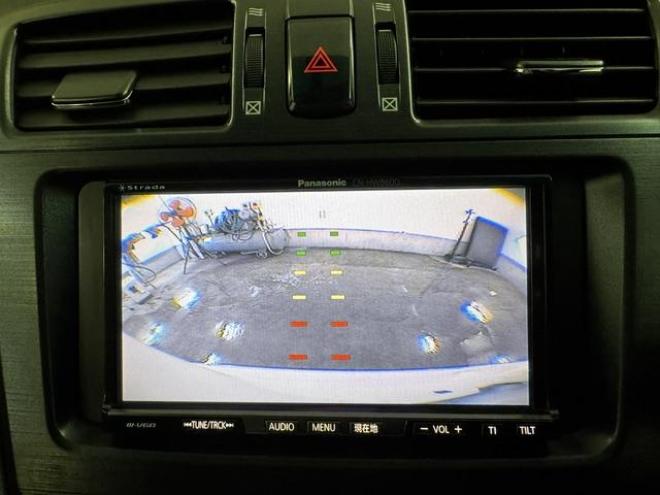 マークXジオ２４０エアリエル　本州仕入　禁煙車　ストラーダナビ　フルセグ地デジ　ＤＶＤ再生　バックカメラ　フロント＆リアスポイラー　社外１７インチＡＷ　社外１６ＡＷ＋スタッドレスタイヤ付　ＨＩＤヘッドライト　横滑り防止装置　ＥＴＣ 4WD 2400 5Dr