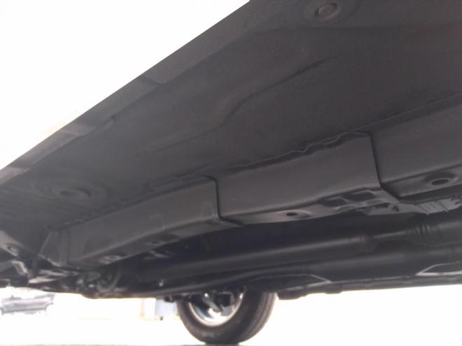 スペーシアスペーシア Ｘ ４ＷＤ　ＡＢＳ　スマートキー　Ｐスタート　アイドリングストップ　ＨＩＤ　ナビＴＶ　ブルーツース　ドラレコ　リモコンスタータ　Ｄ席シートヒーター　　左パワースライドドア　夏冬タイヤ付　車検令和１０年９月 4WD 660 5Dr