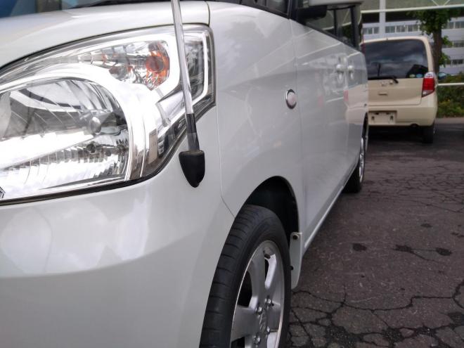スペーシアスペーシア Ｘ ４ＷＤ　ＡＢＳ　スマートキー　Ｐスタート　アイドリングストップ　ＨＩＤ　ナビＴＶ　ブルーツース　ドラレコ　リモコンスタータ　Ｄ席シートヒーター　　左パワースライドドア　夏冬タイヤ付　車検令和１０年９月 4WD 660 5Dr
