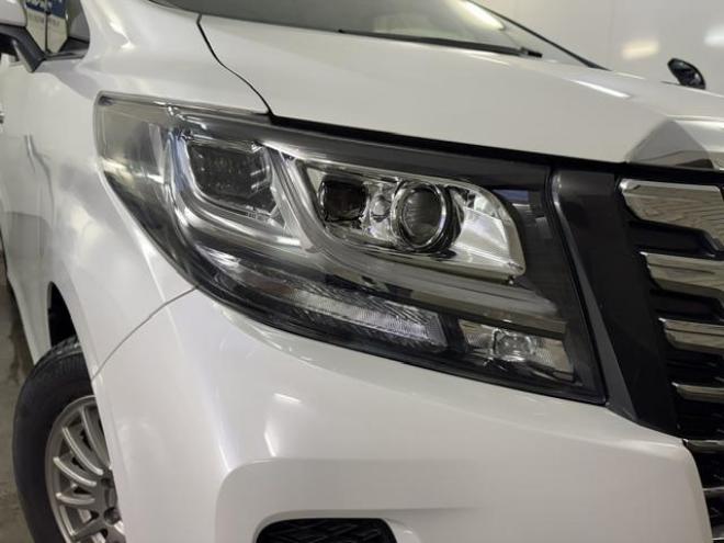 アルファード２．５Ｓ　Ｃパッケージ　本州仕入　寒冷地仕様　禁煙車　純正リアフリップダウンモニター　純正１８インチＡＷ　社外１６ＡＷ＋スタッドレスタイヤ付　両側パワースライドドア　パワーバックドア　純正エンジンスターター　前後ドラレコ 4WD 2500 5Dr