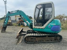 バックホー　PC40-7　ゴムキャタ　恵庭ヤード