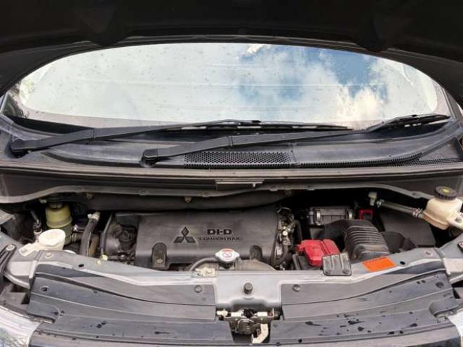 デリカD：5 2.2 D パワーパッケージ ディーゼルターボ 4WD　アルパインナビ・フリップダウン・ETC・シートヒーター 2300