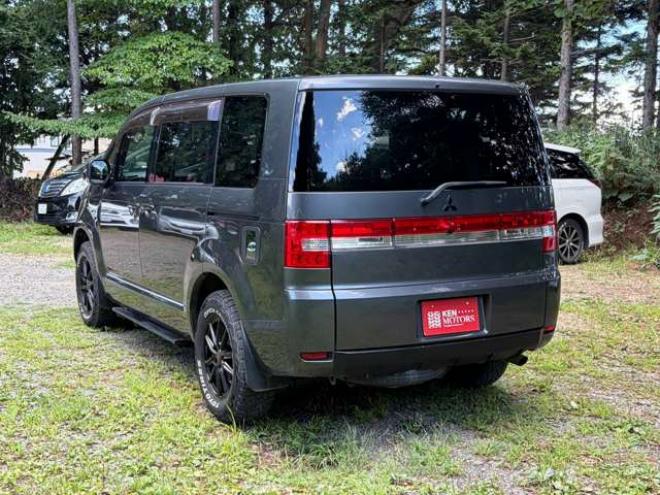 デリカD：5 2.2 D パワーパッケージ ディーゼルターボ 4WD　アルパインナビ・フリップダウン・ETC・シートヒーター 2300