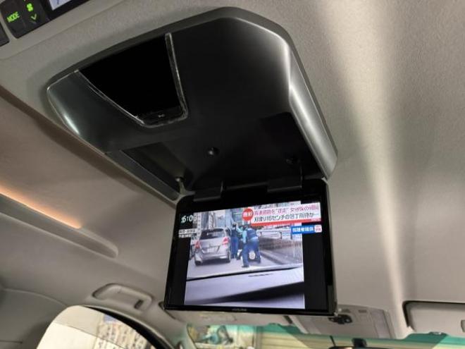 ヴェルファイア２．４Ｚ　プラチナセレクションⅡ　本州仕入　ワンオーナー　禁煙車　アルパイン製リアフリップダウンモニター　純正ナビ　フルセグ地デジ　ＤＶＤ再生　Ｂｌｕｅｔｏｏｔｈオーディオ　バックカメラ　両側パワースライドドア　パワーバックドア　ドライブレコーダー 4WD 2400 5Dr