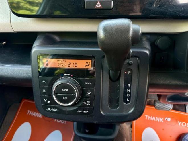 モコX-FOUR  4WD  タイミングチェーン車　バックカメラ　スマートキー　エンジンスターター　シートカバー　シートヒーター 4WD 660 5Dr