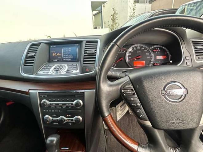 ティアナ2.5 250XE FOUR 4WD　ワンオーナー　ナビ　バックモニター 2500