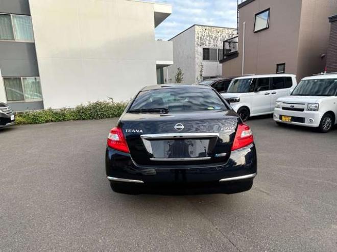 ティアナ2.5 250XE FOUR 4WD　ワンオーナー　ナビ　バックモニター 2500