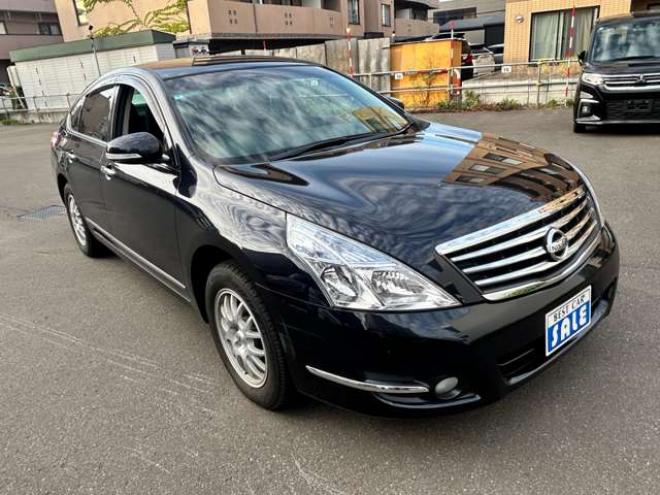 ティアナ2.5 250XE FOUR 4WD　ワンオーナー　ナビ　バックモニター 2500