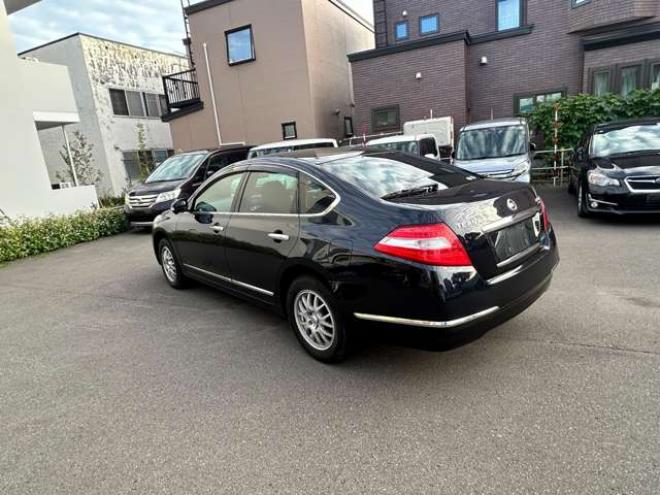 ティアナ2.5 250XE FOUR 4WD　ワンオーナー　ナビ　バックモニター 2500