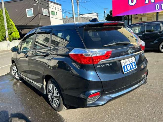 シャトル1.5 ハイブリッド X 4WD　ナビ　バックモニター　スタッドレス付 1500