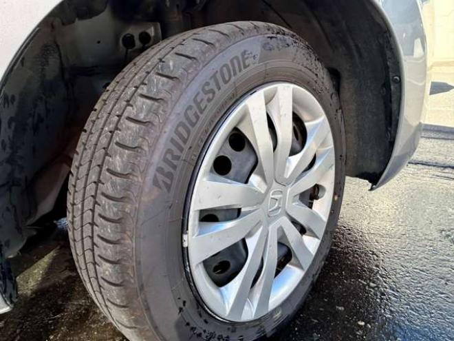 フィット1.5 e:HEV ベーシック 4WD　 1500